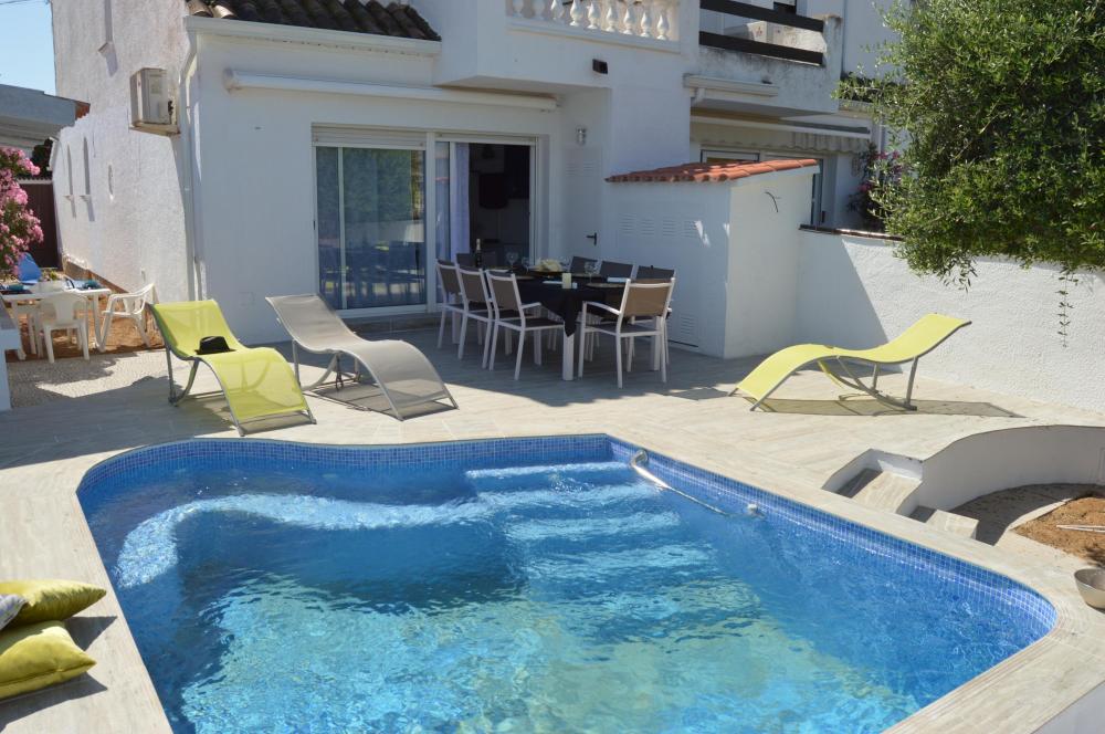 234 Casa con piscina y amarre Casa adosada Medes Castelló d'Empúries