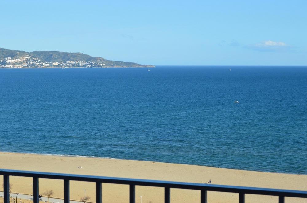 026 Apartamento de dos dormitorios vistas al mar Apartamento Delta Muga Castelló d'Empúries 026 Apartamento de dos dormitorios vistas al mar Apartamento Delta Muga Castelló d'Empúries