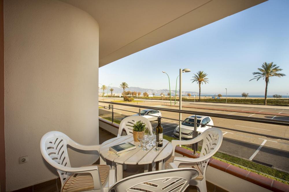 157 Bonito apartamento frente al mar Piso Gran Reserva Blaucel B Castelló d'Empúries 157 Bonito apartamento frente al mar Piso Gran Reserva Blaucel B Castelló d'Empúries