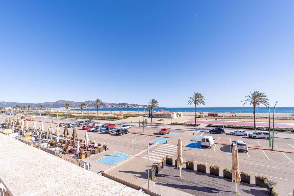 153 Agradable apartamento vistas al mar Apartamento Gran Reserva Empuriabrava 153 Agradable apartamento vistas al mar Apartamento Gran Reserva Empuriabrava
