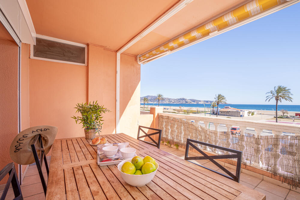 153 Agradable apartamento vistas al mar Apartamento Gran Reserva Empuriabrava 153 Agradable apartamento vistas al mar Apartamento Gran Reserva Empuriabrava
