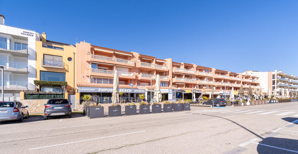 153 Agradable apartamento vistas al mar Apartamento Gran Reserva Empuriabrava 153 Agradable apartamento vistas al mar Apartamento Gran Reserva Empuriabrava