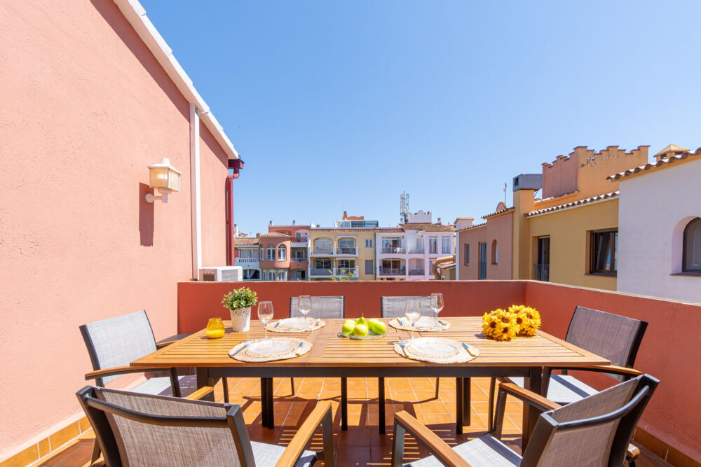 246 Apartamento con gran terraza en Gran Reserva Apartamento Gran reserva Empuriabrava 246 Apartamento con gran terraza en Gran Reserva Apartamento Gran reserva Empuriabrava