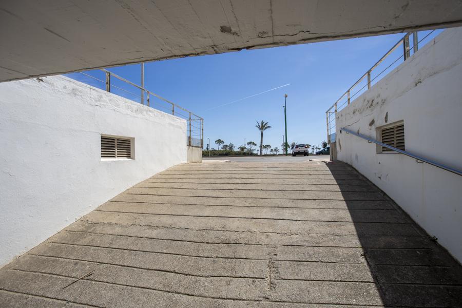 8 Plaza de parking subterránea Aparcamiento Empuriabrava 8 Plaza de parking subterránea Aparcamiento Empuriabrava