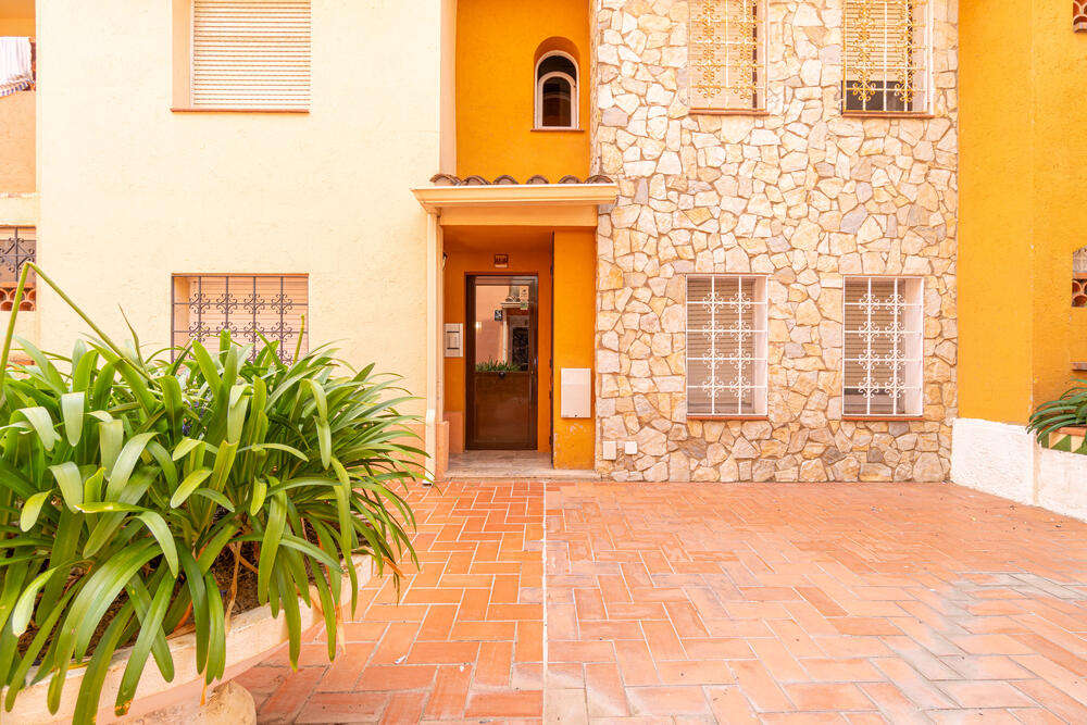 1002 Apartamento moderno a 5 minutos de la playa, con piscina y garaje Apartamento Gran Reserva Empuriabrava