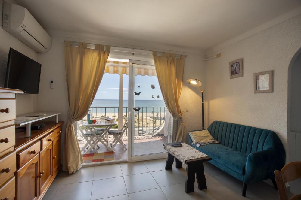 262 Apartamento vistas al mar Apartamento Delta Muga Empuriabrava