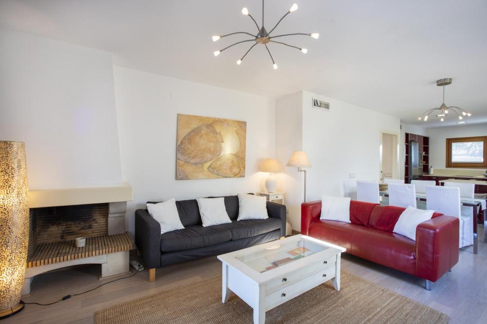 2026 Villa al canal con piscina y amarre para 8 personas Casa aislada / Villa Noguera Empuriabrava