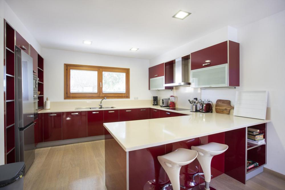 2026 Villa al canal con piscina y amarre para 8 personas Casa aislada / Villa Noguera Empuriabrava