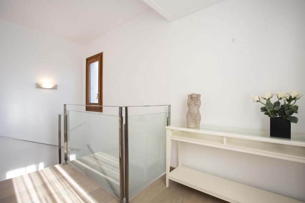 2026 Villa al canal con piscina y amarre para 8 personas Casa aislada / Villa Noguera Empuriabrava