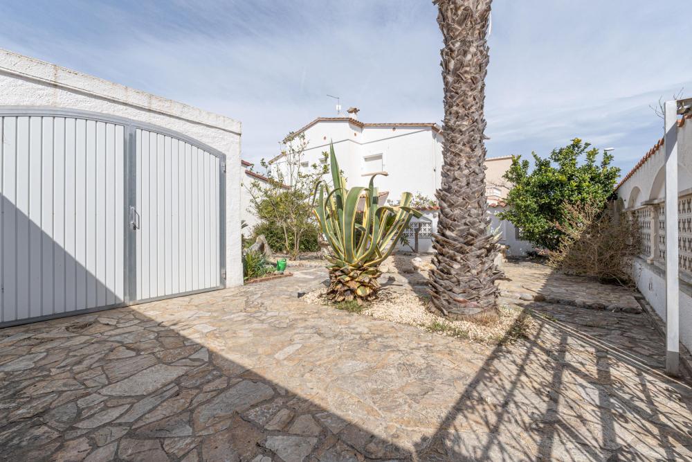 267 Casa con amare Ebre Casa aislada / Villa  Empuriabrava