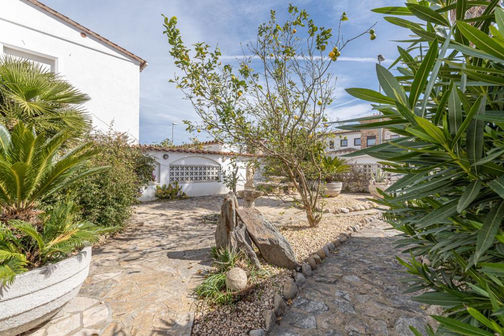267 Casa con amare Ebre Casa aislada / Villa  Empuriabrava