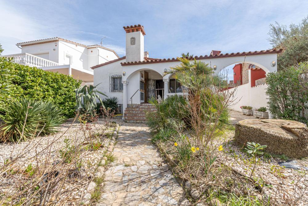 267 Casa con amare Ebre Casa aislada / Villa  Empuriabrava