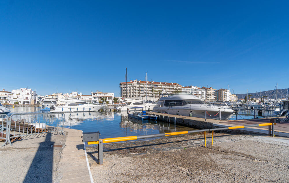 270 Esplendido Ático  Piso  Castelló d'Empúries