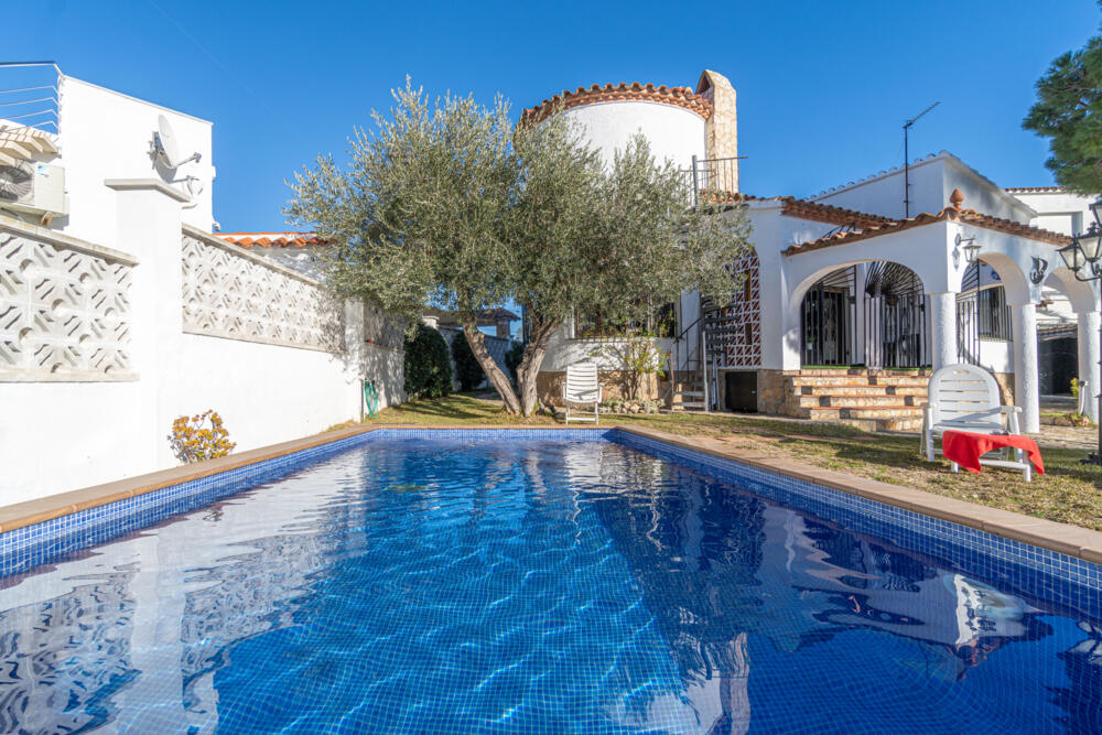 277 Casa Toldera Casa aislada / Villa Tordera Empuriabrava
