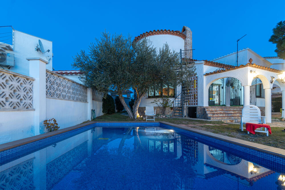 277 Casa Toldera Casa aislada / Villa Tordera Empuriabrava