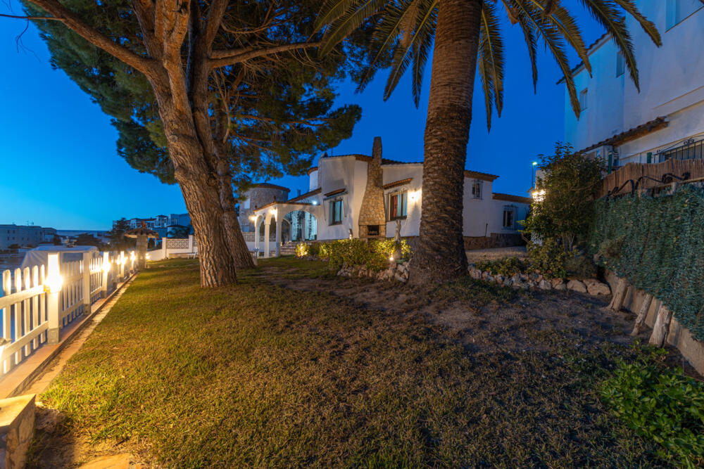 277 Casa Toldera Casa aislada / Villa Tordera Empuriabrava