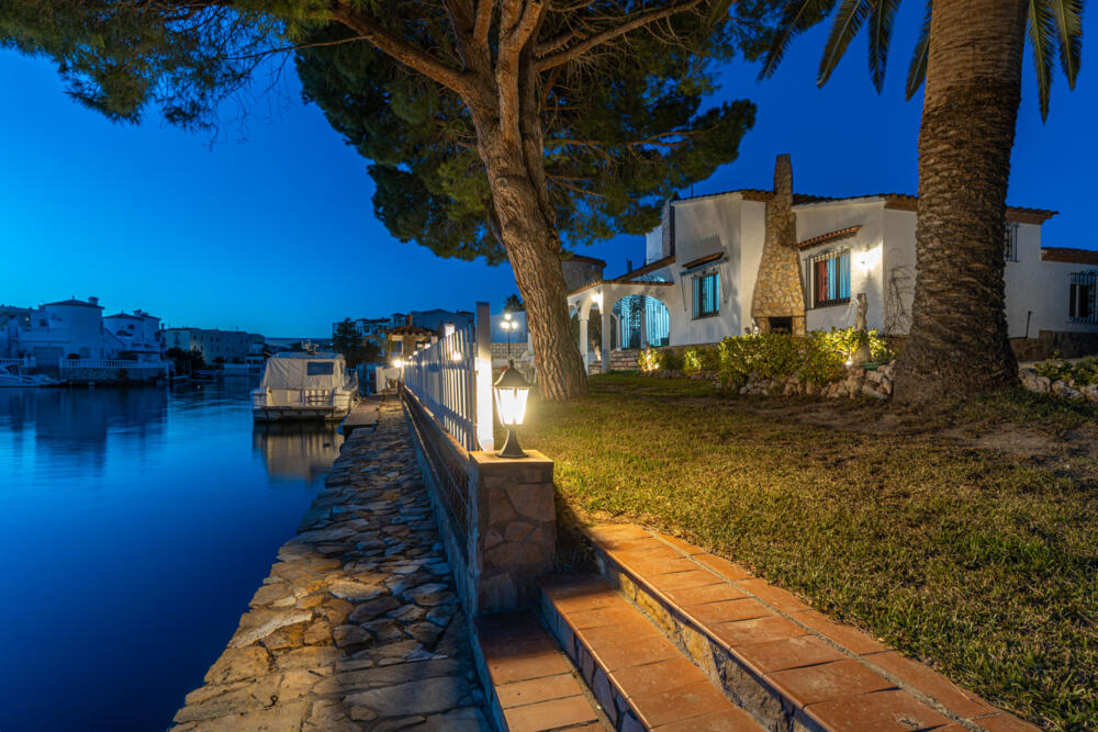 277 Casa Toldera Casa aislada / Villa Tordera Empuriabrava