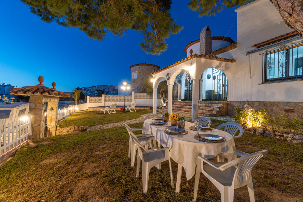 277 Casa Toldera Casa aislada / Villa Tordera Empuriabrava