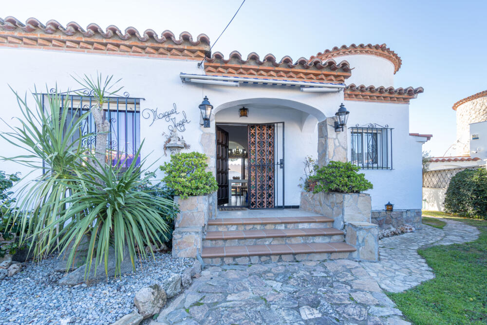 277 Casa Toldera Casa aislada / Villa Tordera Empuriabrava