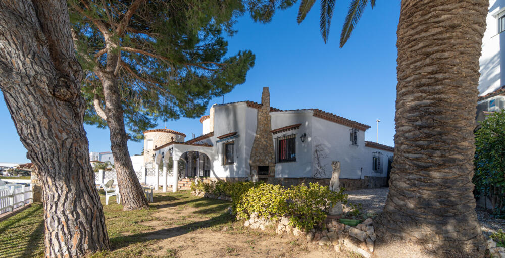 277 Casa Toldera Casa aislada / Villa Tordera Empuriabrava