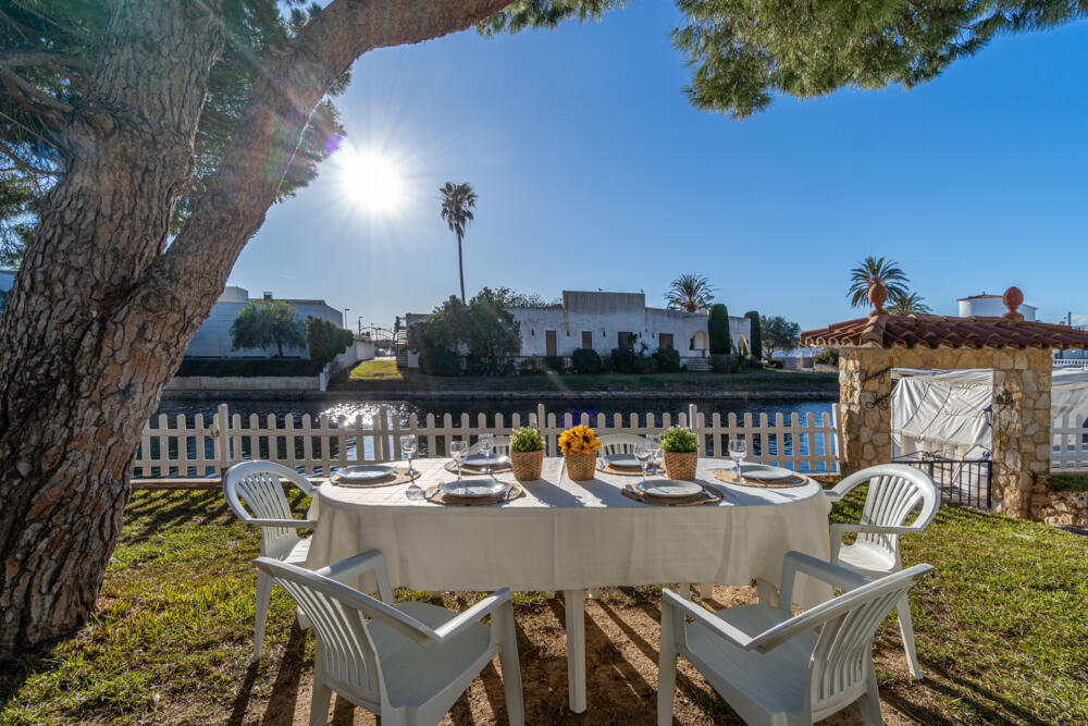 277 Casa Toldera Casa aislada / Villa Tordera Empuriabrava