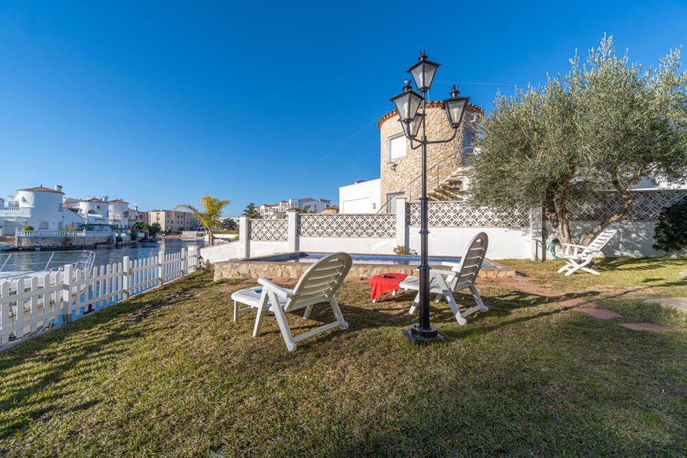 277 Casa Toldera Casa aislada / Villa Tordera Empuriabrava