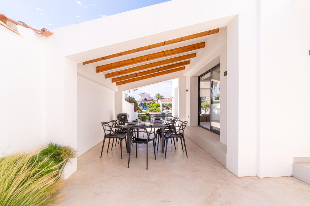 279 Casa Mahana Goertz Casa aislada / Villa  Empuriabrava