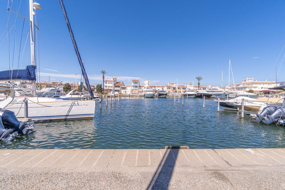282 Apartamento Caballito Goertz Apartamento  Empuriabrava