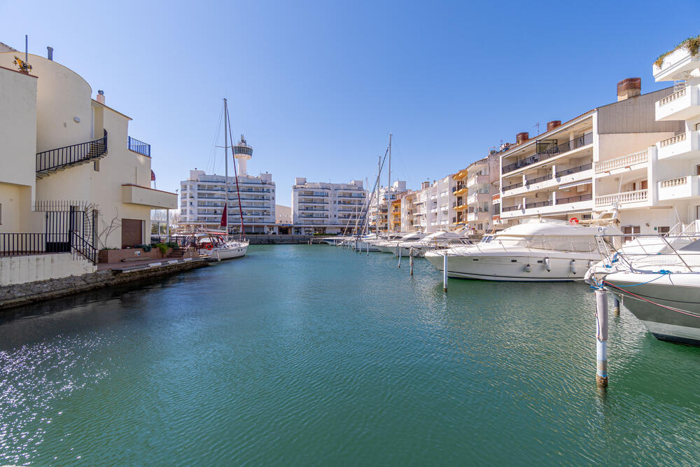 282 Apartamento Caballito Goertz Apartamento  Empuriabrava