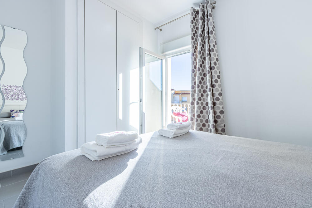 1018 Apartamento en el centro de Empuriabrava con 2 dormitorios Apartamento  Empuriabrava