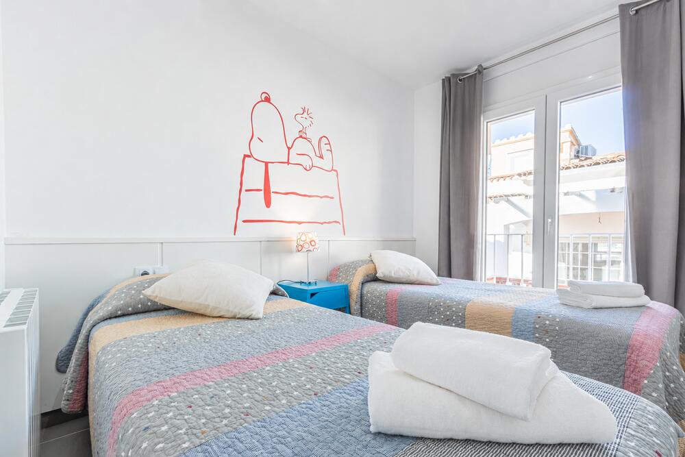1018 Apartamento cerca de la playa  Apartamento  Empuriabrava