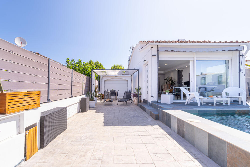 284 Casita Carlit con piscina privada Casa aislada / Villa Carlit Empuriabrava 284 Casita Carlit con piscina privada Casa aislada / Villa Carlit Empuriabrava