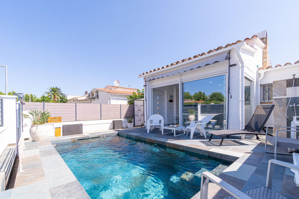 284 Casita Carlit con piscina privada Casa aislada / Villa Carlit Empuriabrava 284 Casita Carlit con piscina privada Casa aislada / Villa Carlit Empuriabrava