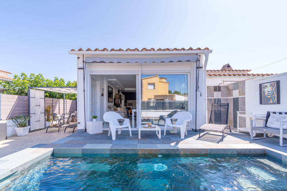 284 Casita Carlit con piscina privada Casa aislada / Villa Carlit Empuriabrava 284 Casita Carlit con piscina privada Casa aislada / Villa Carlit Empuriabrava