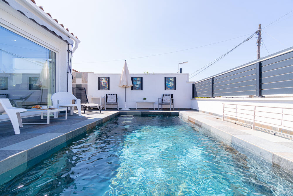 284 Casita Carlit con piscina privada Casa aislada / Villa Carlit Empuriabrava 284 Casita Carlit con piscina privada Casa aislada / Villa Carlit Empuriabrava