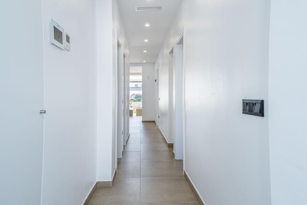 2030 Casa con 4 habitacions vistas al canal Casa aislada / Villa Medes Empuriabrava
