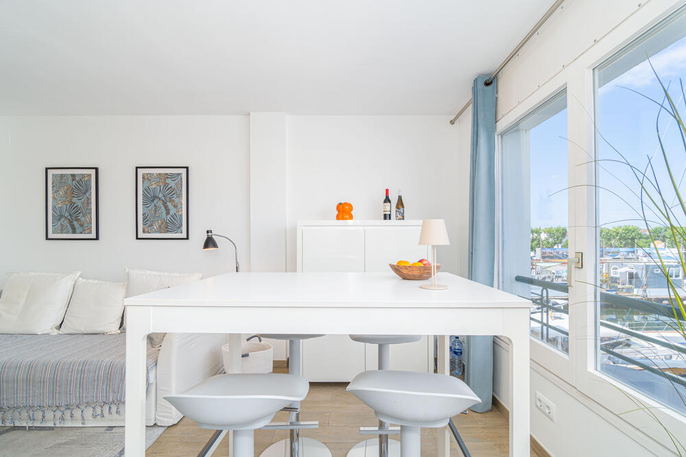 1021 Bonito apartamento con vistas al canal Apartamento Port Salins Empuriabrava
