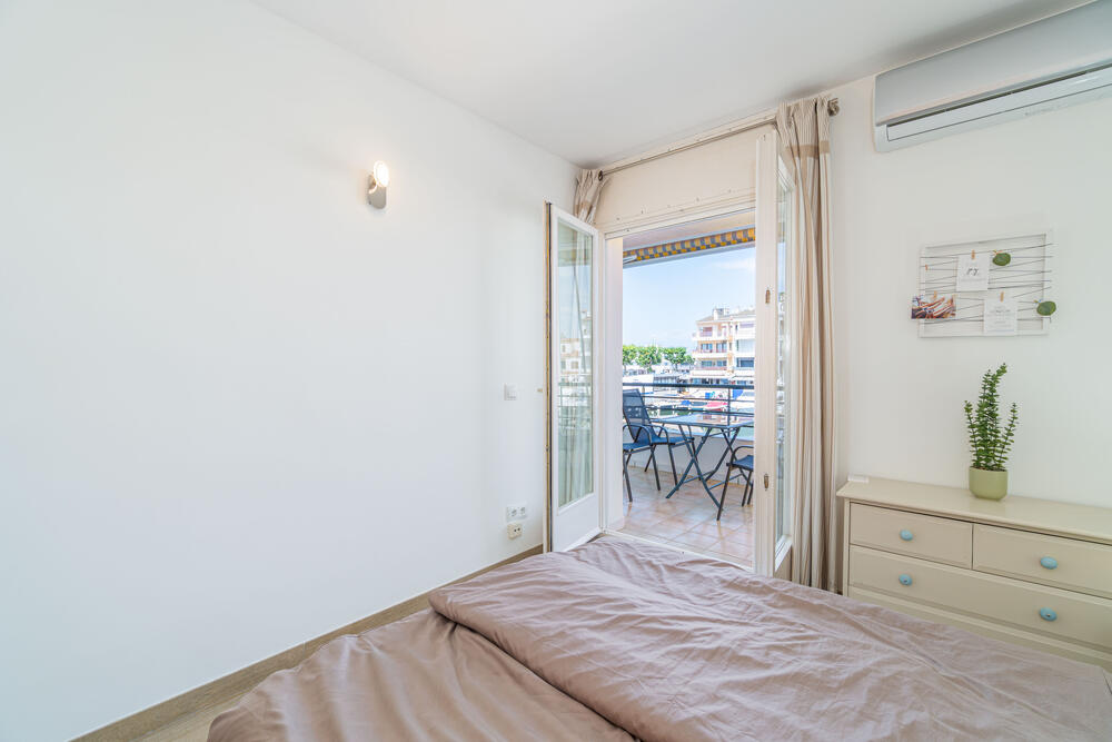1021 Bonito apartamento con vistas al canal Apartamento Port Salins Empuriabrava