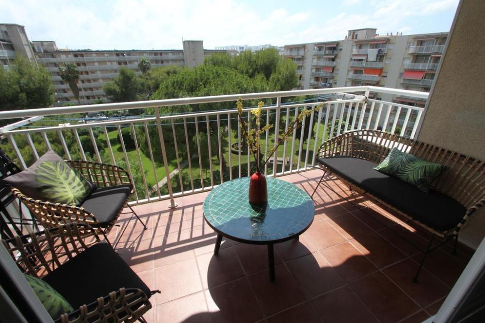 S206-006 DMS III Apartamento Turística Salou