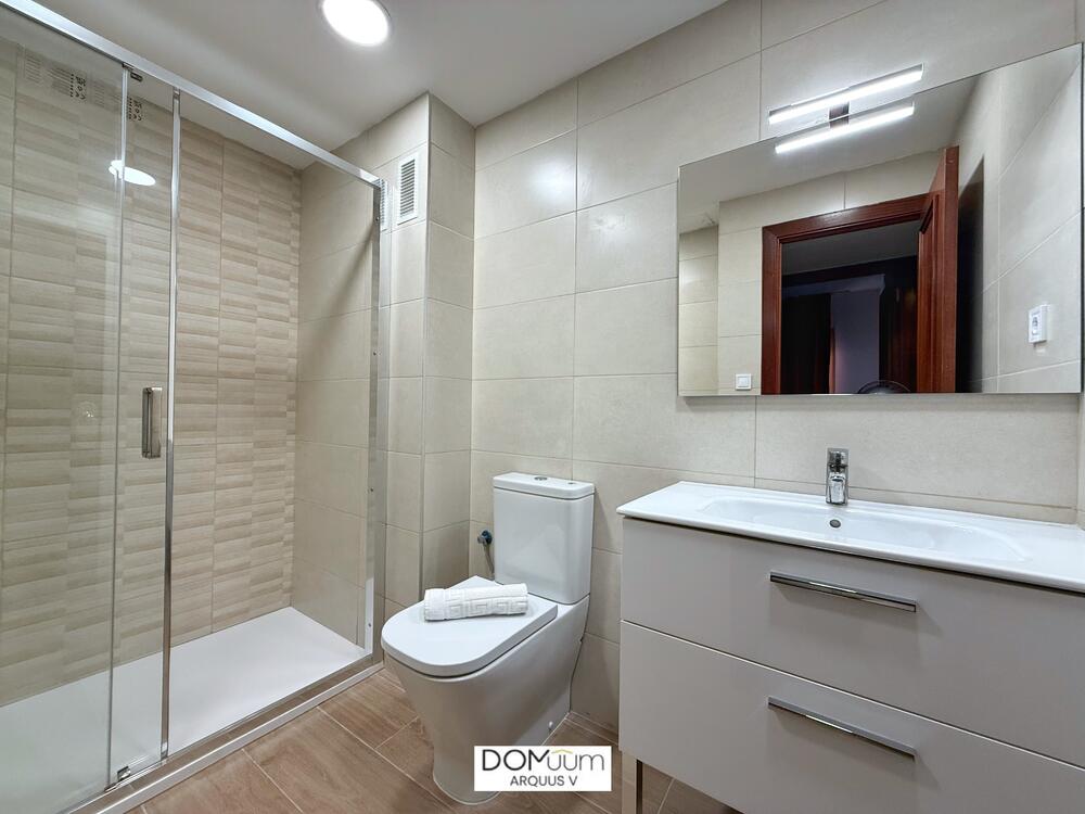 S104-002 DH-ARQUUS V Apartamento Turística-Ocio Nocturno Salou