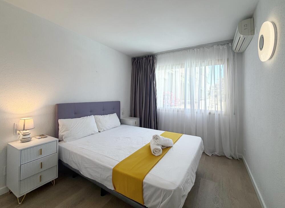S206-027 DH-MARATHON Apartamento Ocio Nocturno Salou