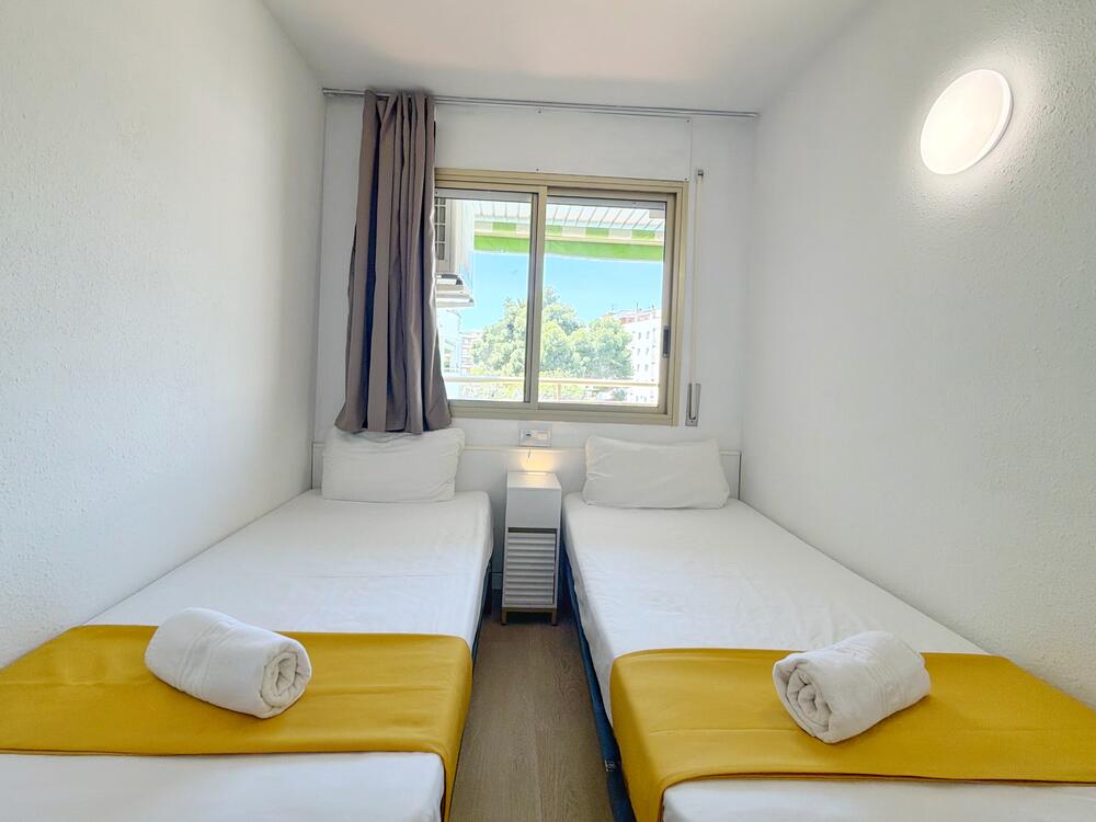 S206-027 DH-MARATHON Apartamento Ocio Nocturno Salou