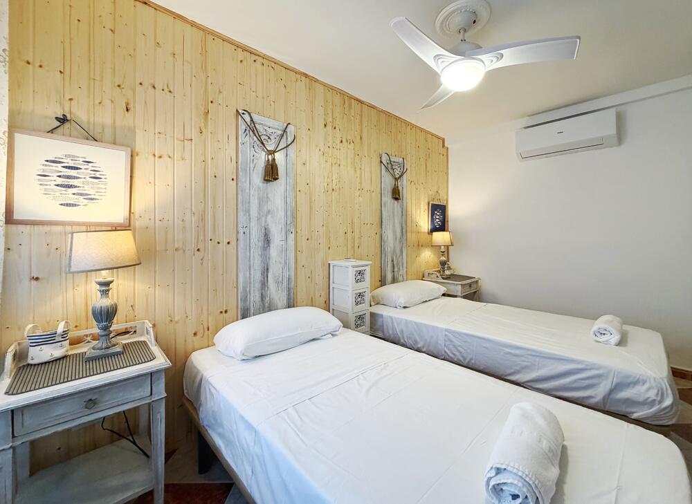 S306-042 DH-DIANA Apartamento Playa Salou