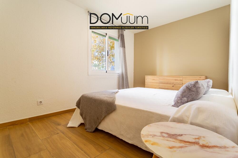S104-053 DH-DELFOS Apartamento Turística Salou