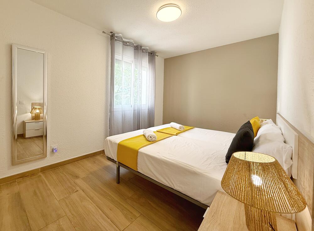 S104-053 DH-DELFOS Apartamento Turística Salou