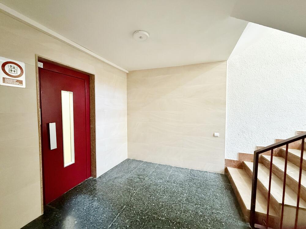 S104-053 DH-DELFOS Apartamento Turística Salou