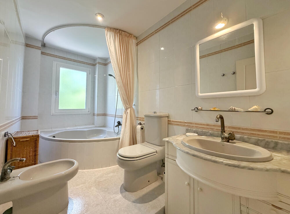 S204-036 DH-ARIES Apartamento Playa Salou