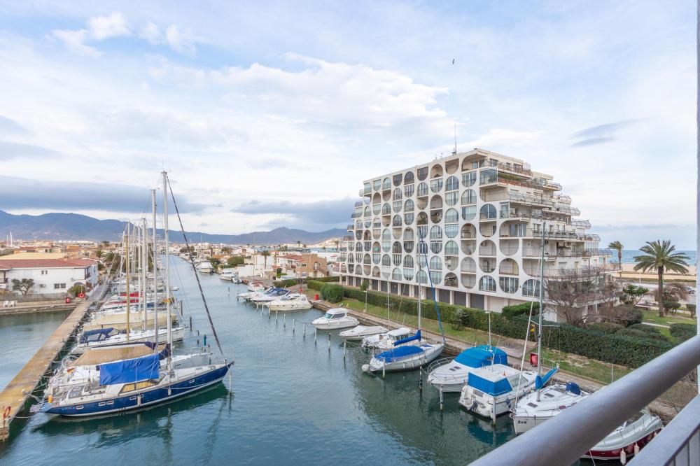 BAHIA DUPLEX BAHIA DUPLEX Apartamento Salins Empuriabrava BAHIA DUPLEX BAHIA DUPLEX Apartamento Salins Empuriabrava