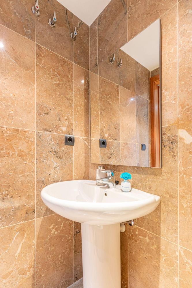 MARINA PARK B2 MARINA PARK B2 Apartamento SALATAR Roses MARINA PARK B2 MARINA PARK B2 Apartamento SALATAR Roses