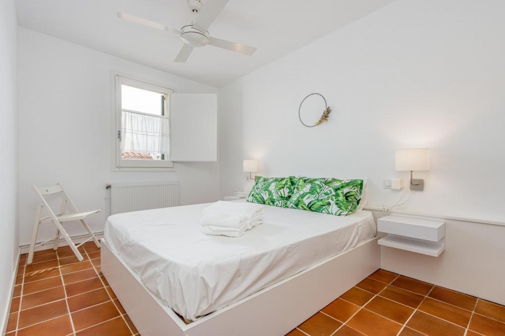 SOLITARI 12 SOLITARI 12 CDQS Casa de pueblo Cadaqués SOLITARI 12 SOLITARI 12 CDQS Casa de pueblo Cadaqués